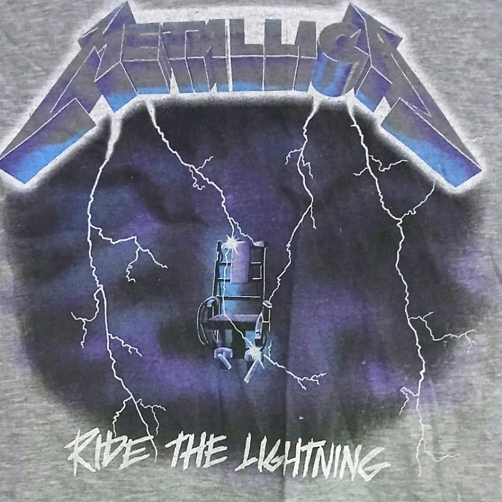 Gray and Black Metallica Tee - L - Picture 2 of 7